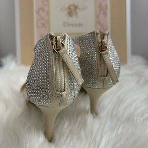 STEVE MADDEN HIGH HEELS